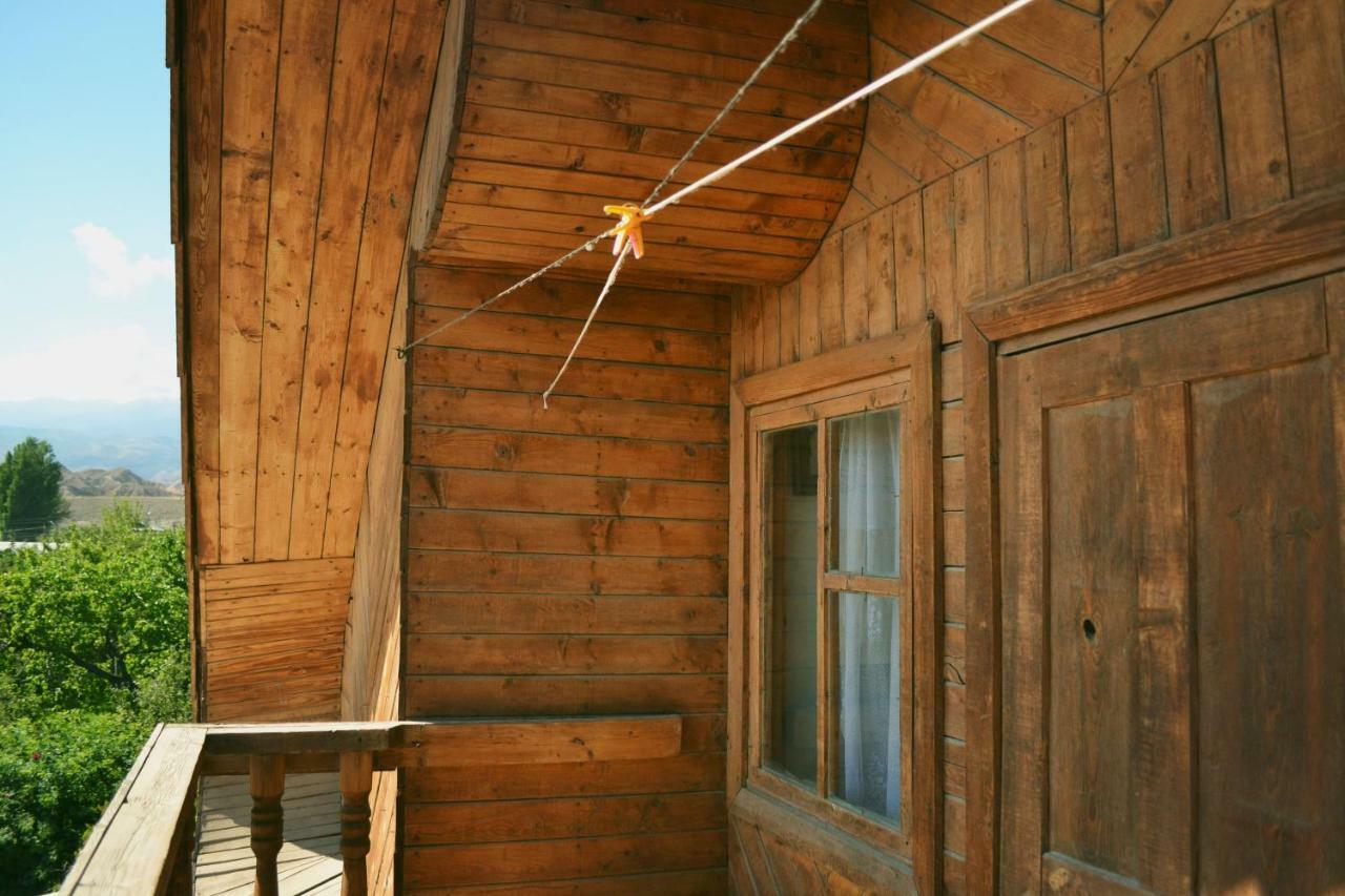 Tong Guesthouse Bermet المظهر الخارجي الصورة