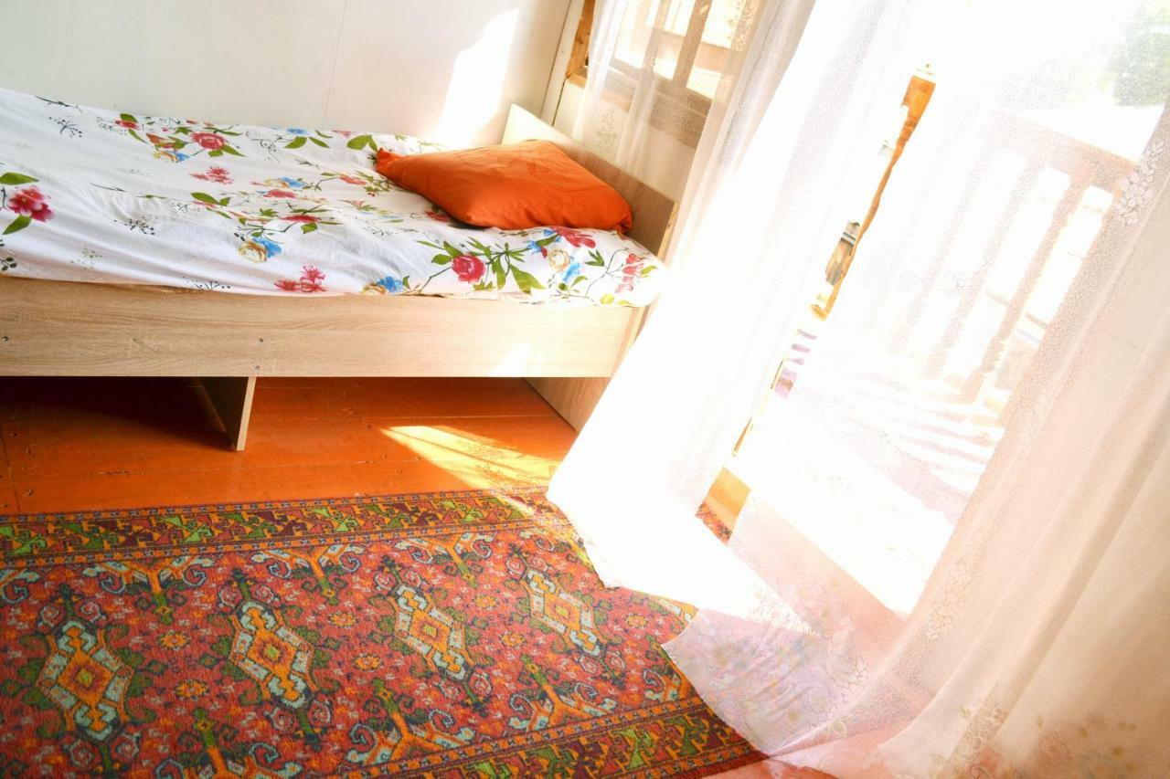 Tong Guesthouse Bermet المظهر الخارجي الصورة