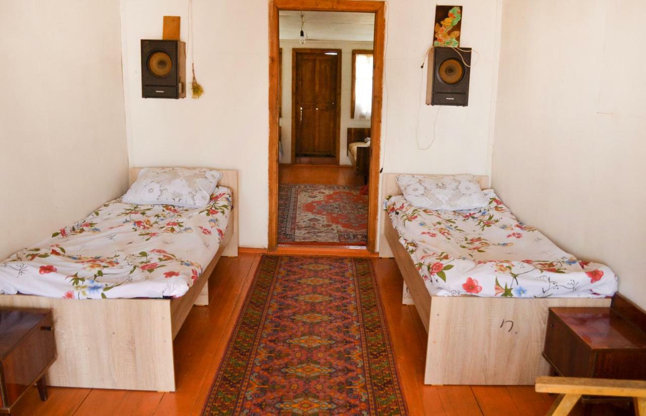 Tong Guesthouse Bermet المظهر الخارجي الصورة