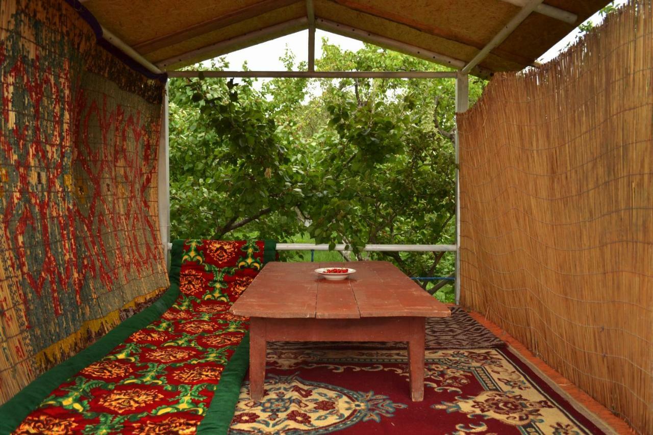 Tong Guesthouse Bermet المظهر الخارجي الصورة